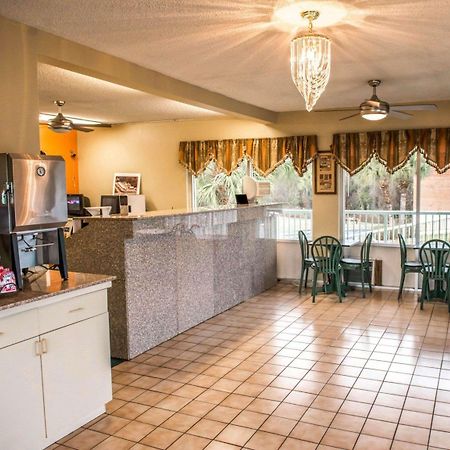 Econo Lodge Lake City-North Extérieur photo