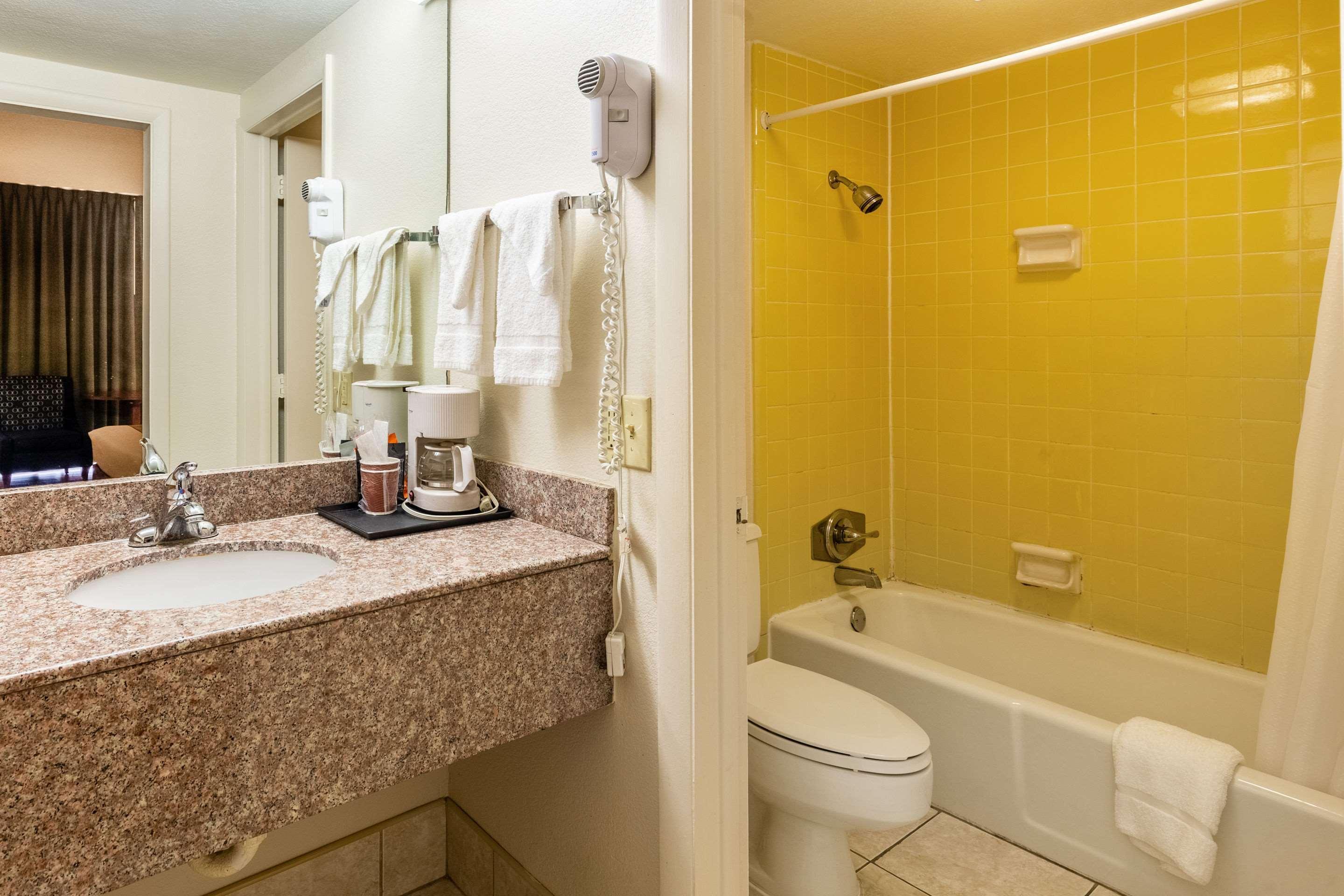 Econo Lodge Lake City-North Extérieur photo